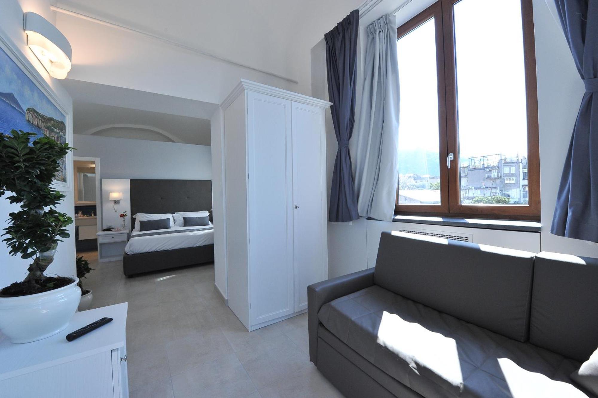 Sorrentobay Hotell Sant'Agnello Exteriör bild